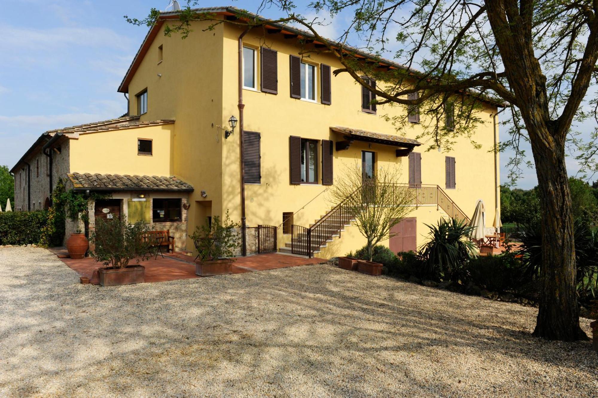 Fattoria Agriturismo Nerbona Casole dʼElsa Exterior foto